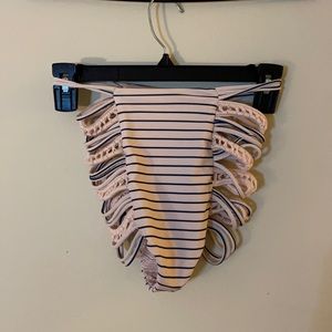 Acacia manila bottoms